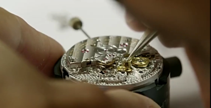 欧米茄手表官网售后电话（欧米茄涂层受损）